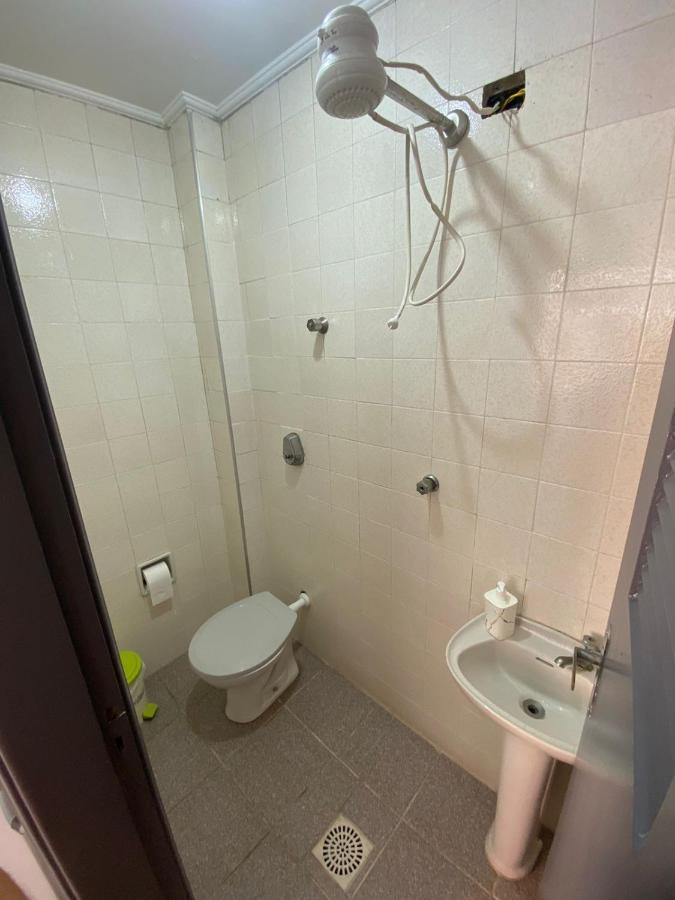 Apartamento Com Estacionamento, Wi-Fi, Ar Condicionado A 300 Metros Da Praia Da Enseada No Guaruja. 외부 사진