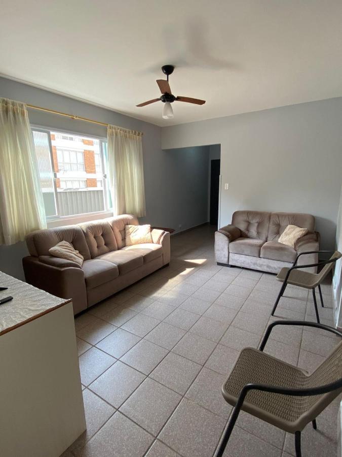 Apartamento Com Estacionamento, Wi-Fi, Ar Condicionado A 300 Metros Da Praia Da Enseada No Guaruja. 외부 사진