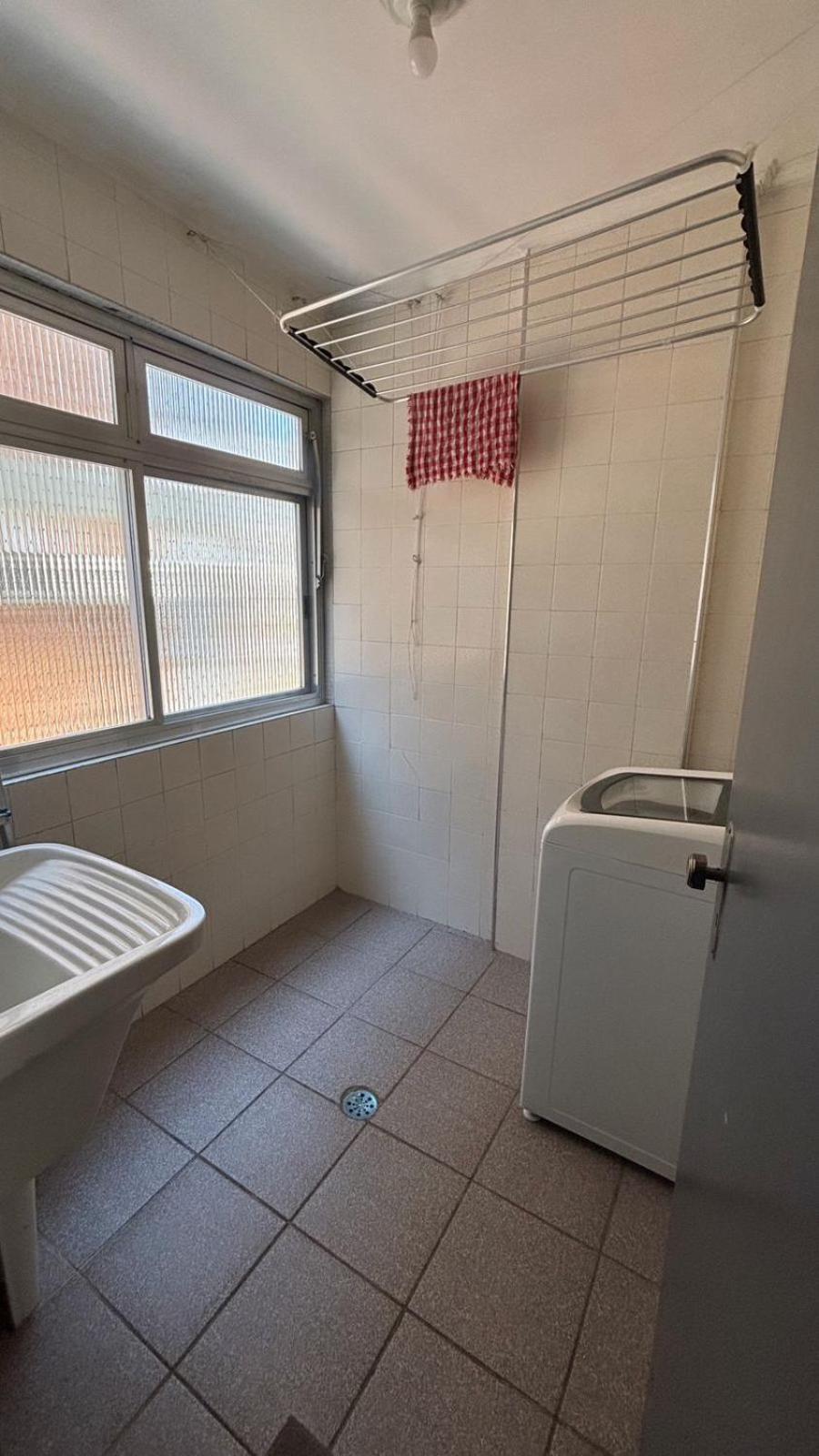 Apartamento Com Estacionamento, Wi-Fi, Ar Condicionado A 300 Metros Da Praia Da Enseada No Guaruja. 외부 사진